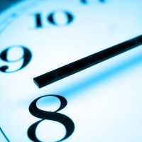Time-saving TV clock4