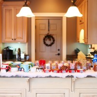 Seen On Pinterest: Ho-Ho Holiday Party Eats & Edible Gifts hot-chocolate-bar-and-cookie-swap-party-1