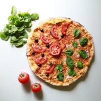 Seen on Pinterest: Ditch delivery and make pizza at home pexels-photo-208537_sm