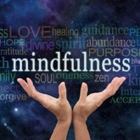 Live in the moment with mindfulness meditation Live in the moment mindfulness meditation