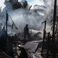 Scammers prey on your kindness during disasters pexels-denniz-futalan_square_disaster